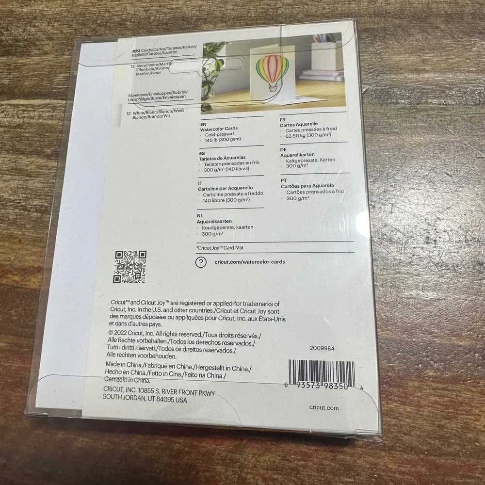 Cricut Joy Watercolor Ivory Cards R20 White Envelopes 12 Count 2009984